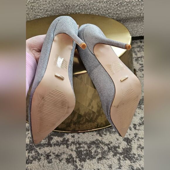 Silver sparkly pointed toe heel - Picture 4 of 4